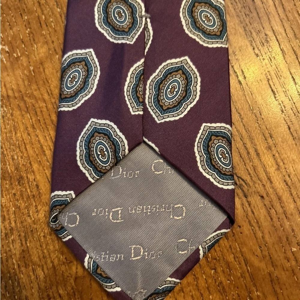 Christian Dior All Silk Elegant Purple Patterned Men's Tie EUC!! - Picture 6 of 16